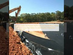 ดัชนีออกซิเจน≥30 เปอร์เซ็นต์ แผ่นรองพื้น HDPE สีดำ ขาว ฟ้า เขียว เทา แดง เหลือง วัสดุซับในทนทาน ยืดหยุ่น กันน้ำ