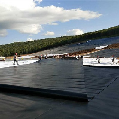แผ่น Geomembrane HDPE แบบกันน้ำสำหรับอุตสาหกรรมเคมีและน้ำเสียลากูน