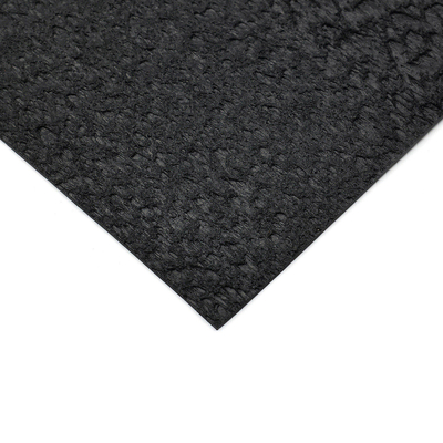 ความยาว 1 มม Hdpe Liner เรียบเรียบ เมื่อแตก ≥ 700% เนื้อหาคาร์บอนดํา 2.0-3.0% สําหรับการเก็บขยะ