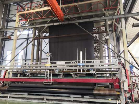 แผ่นธรณีสังเคราะห์ HDPE ความแข็งแรงแรงดึง ≥15MPa ความกว้าง 1 ถึง 12 เมตร ดัชนีออกซิเจน ≥30% แผ่นกันน้ำทนทาน