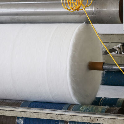 สะอาดต่อสิ่งแวดล้อม PP สายใยสแตปเปิล ไม่เนื้อผ้า Geotextile สําหรับการควบคุมการละลายชายฝั่ง