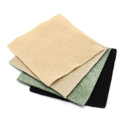 PET/PP Staple/Short Fiber Needle Punched Geotextile ไม่เนื้อผ้าสําหรับการยืนหยัดถนนทางเข้าชั่วคราว