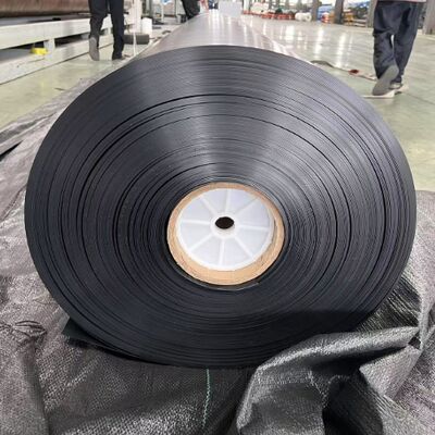 0.75mm 1.25mm HDPE กลม Geomembrane Liner สําหรับการปลูกน้ํา