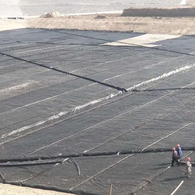 แผ่น Geomembrane HDPE แบบกันน้ำสำหรับอุตสาหกรรมเคมีและน้ำเสียลากูน