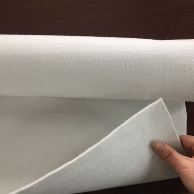 ผ้า Geotextile นอนวูฟเวนไฟเบอร์สั้นซึมเข้าไปได้สำหรับสวนหลังคาและการระบายน้ำในแนวนอน