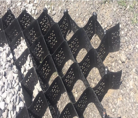 สีดำสีเขียว HDPE Geocell Gravel Stabilization Perforated