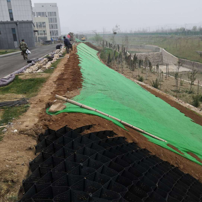 Driveway HDPE Geocell Ground Grid Paver การรักษาเสถียรภาพของดิน Geocell Retaining Walls