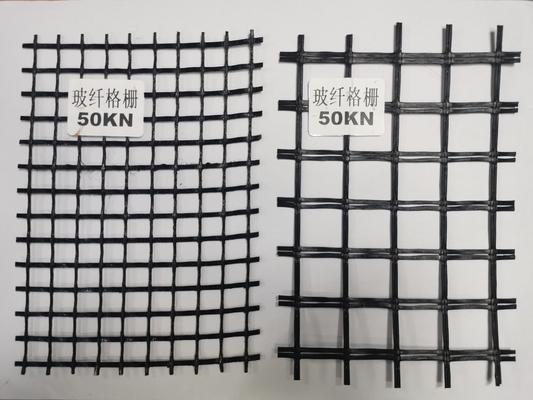 การทอผ้าใยแก้ว Geogrid Roadbed เสริมความแข็งแกร่งให้กับ Black Biaxial