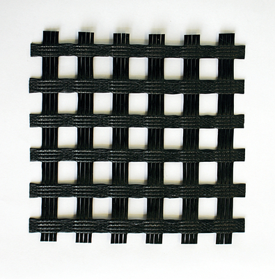 Biaxial ไฟเบอร์กลาส Geogrid เส้นด้าย Bitume ซ่อมถนนเสริมตาข่ายทนด่าง