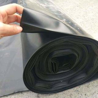 Geosynthetic ฝังกลบ Geomembrane 0.1mm 3mm 8mm พร้อมพื้นผิวเรียบ