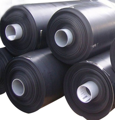 แผ่นพื้นผิวป้องกันรังสีอัลตราไวโอเลต HDPE Geomembrane 1.5mm 2mm