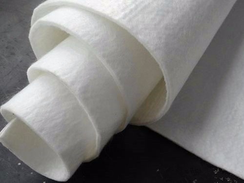 0.75 1.5 มม. 3 มม. เรียบคอมโพสิต Geomembrane HDPE Liner Roll อุโมงค์ฝังกลบ
