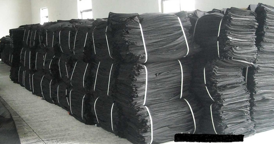ถุงกรอง Geotextile นอนวูฟเวน 0.4m-1m ความกว้าง Geotextile ถุงกรอง